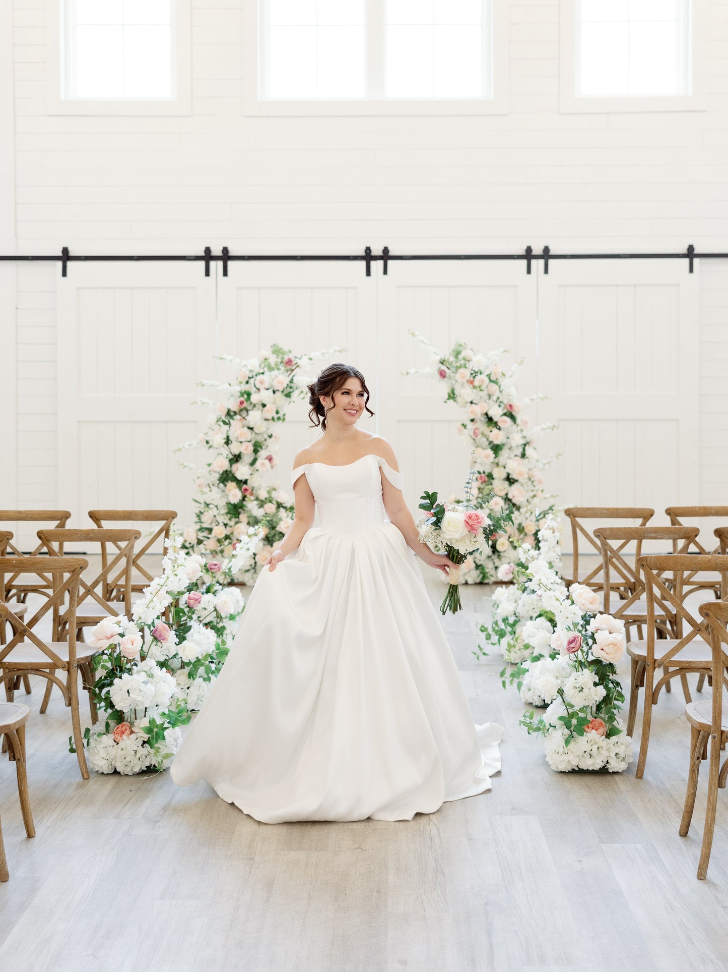 chicago wedding rentals
chicago arch rentals
chicago flower rentals
wedding flowers
wedding arch rentals
wedding arch
floral arch
chicago florist