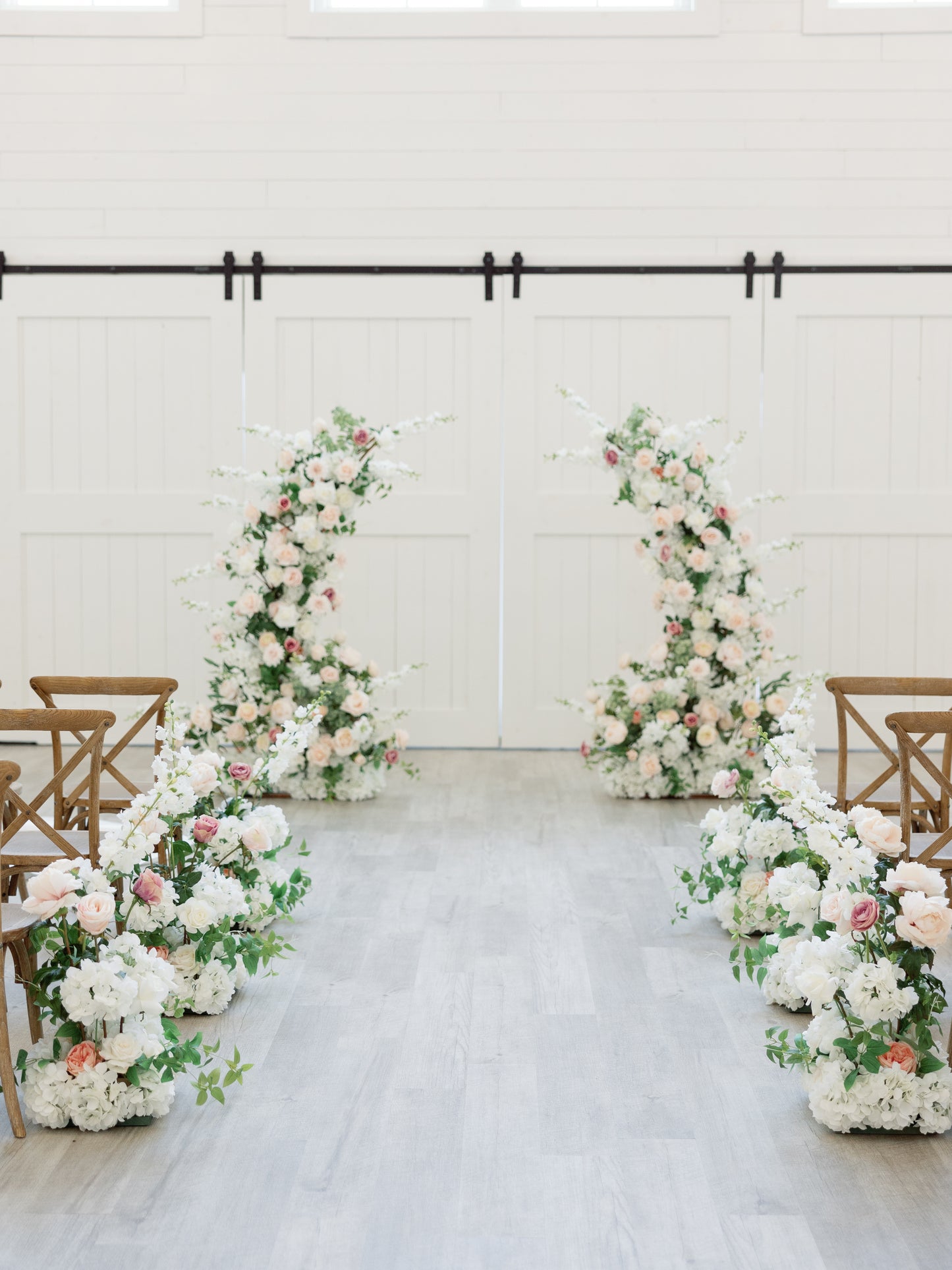 chicago wedding rentals
chicago arch rentals
chicago flower rentals
wedding flowers
wedding arch rentals
wedding arch
floral arch
chicago florist