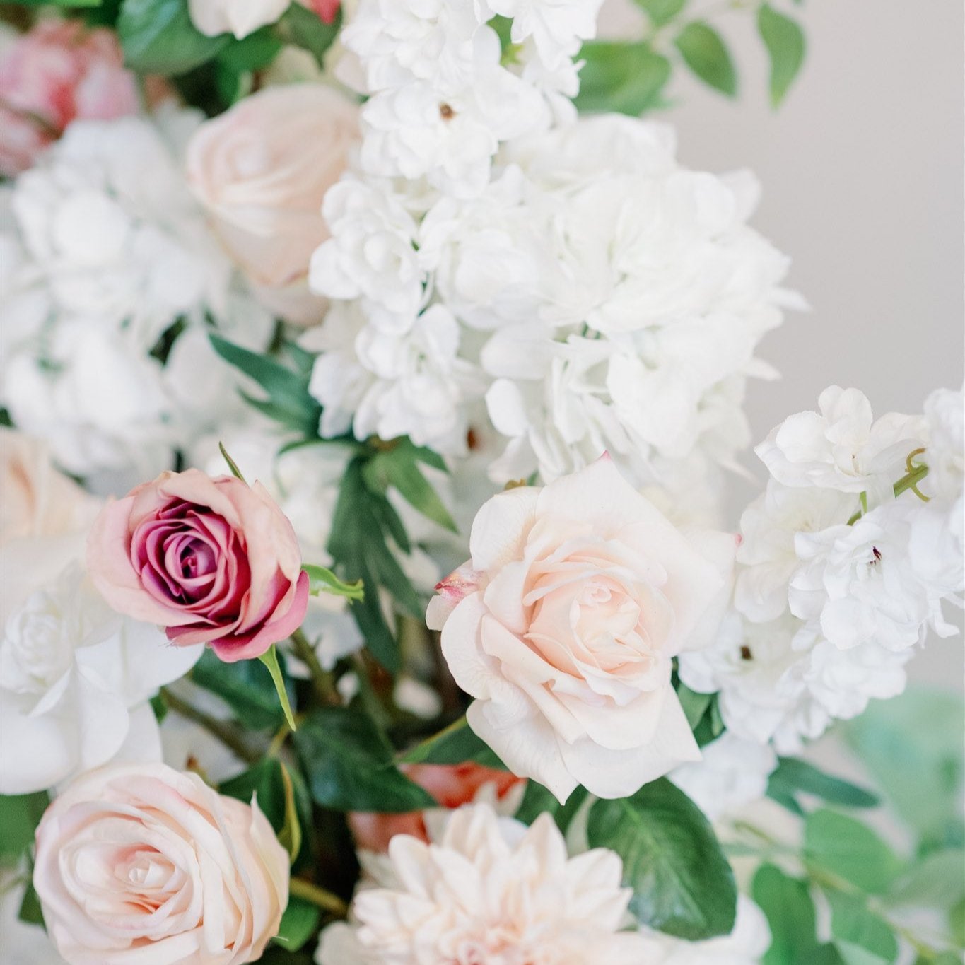 chicago wedding rentals
chicago arch rentals
chicago flower rentals
wedding flowers
wedding arch rentals
wedding arch
floral arch
chicago florist