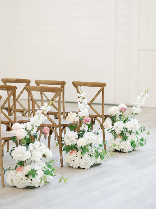 Juliette Aisle Flowers